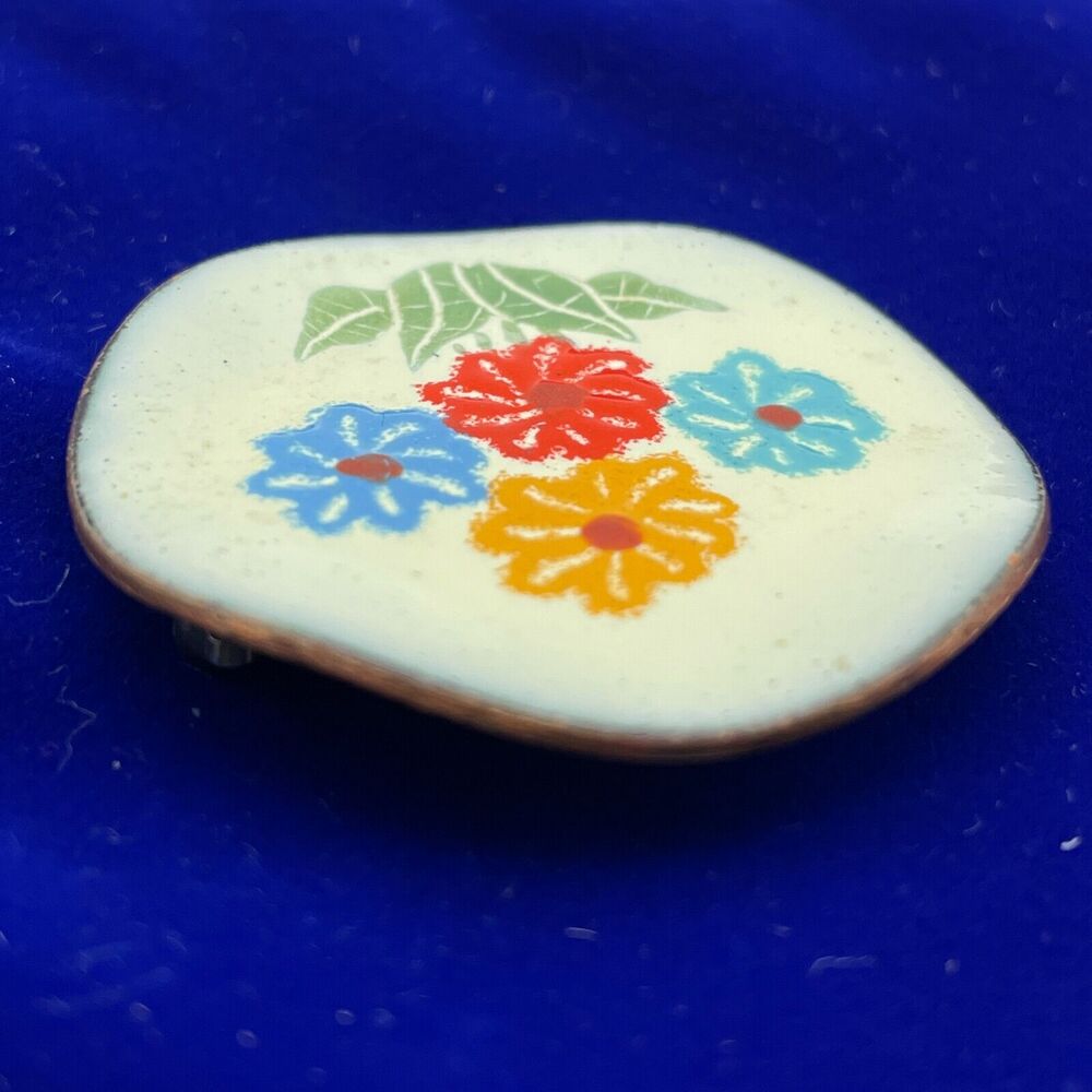 Vintage Colorful Enamel Wavey Copper Pin 1.5" Round Unsigned Floral Brooch MCM - Picture 4 of 9